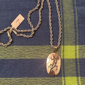 Silver 925 Pendant Necklace with Lizard Design